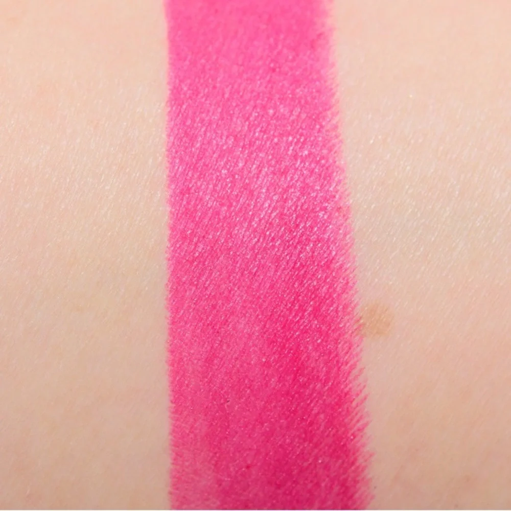 MAC Cosmetics discover rich